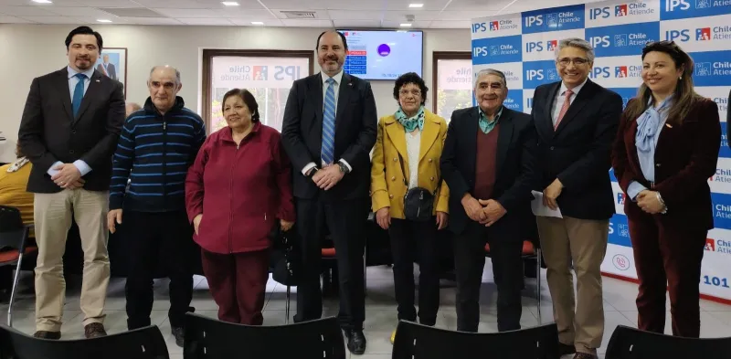 Ministro Rau entregó balance regional de Bono Bodas de Oro: Más de 3 mil beneficiados y 510 millones de pesos en 15 años
